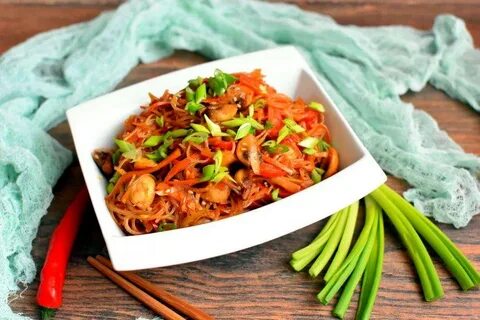 Горячее блюдо фунчоза с овощами рецепт