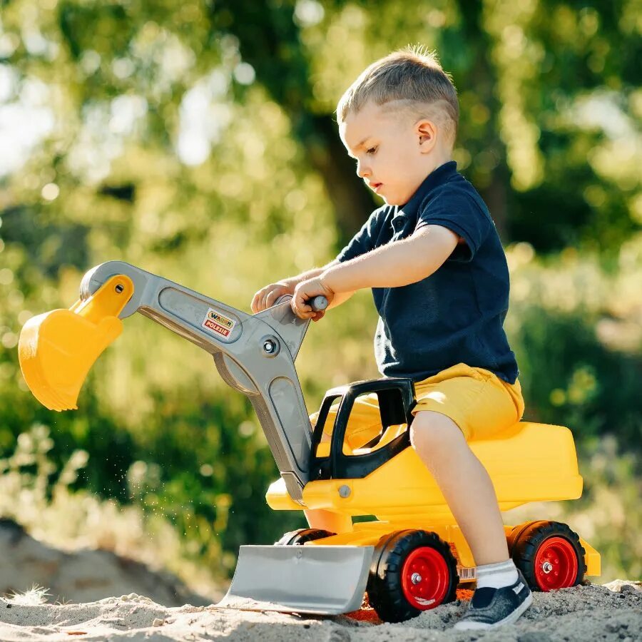 Мега экскаватор полесье. Экскаватор детский. Каталка-толокар big power worker maxi digger. Экскаватор каталка полесье. Веломобиль pilsan excavator.