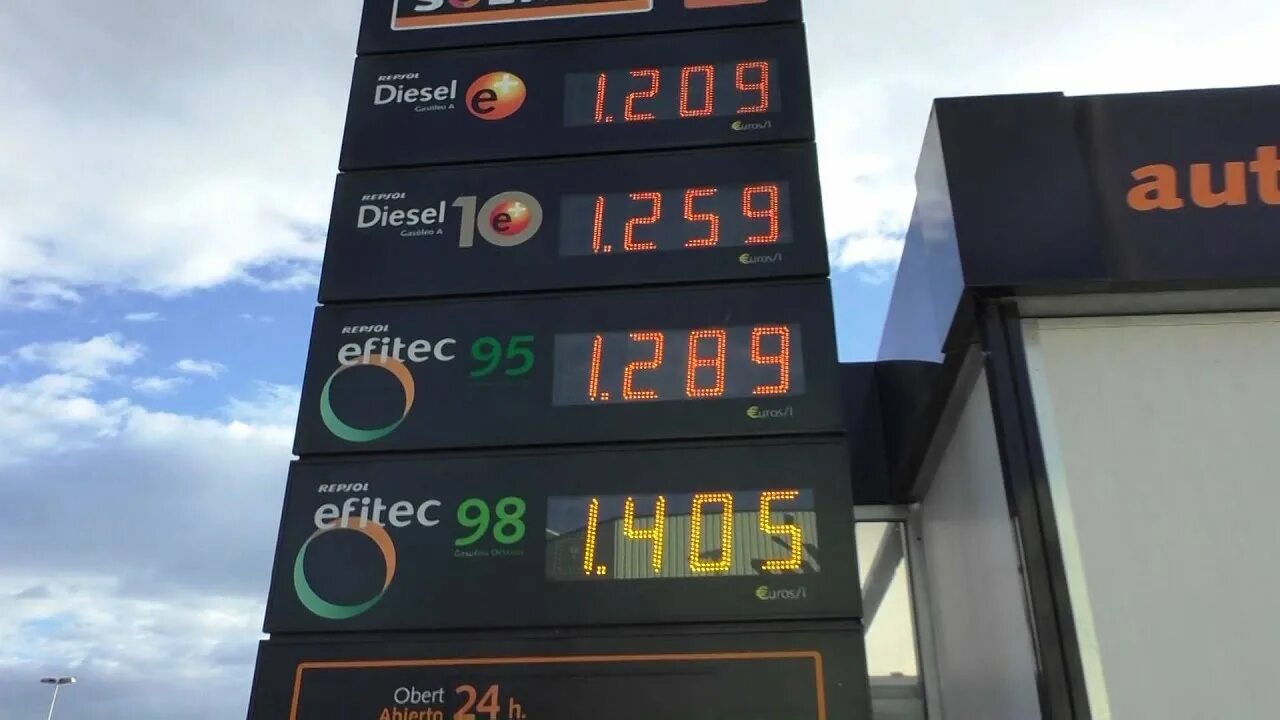 Бензин в 2014 г. Бензин дизель в Испании. Стоимость бензина в Испания. Цены на бензин в 2014. Испания цен на топливо..