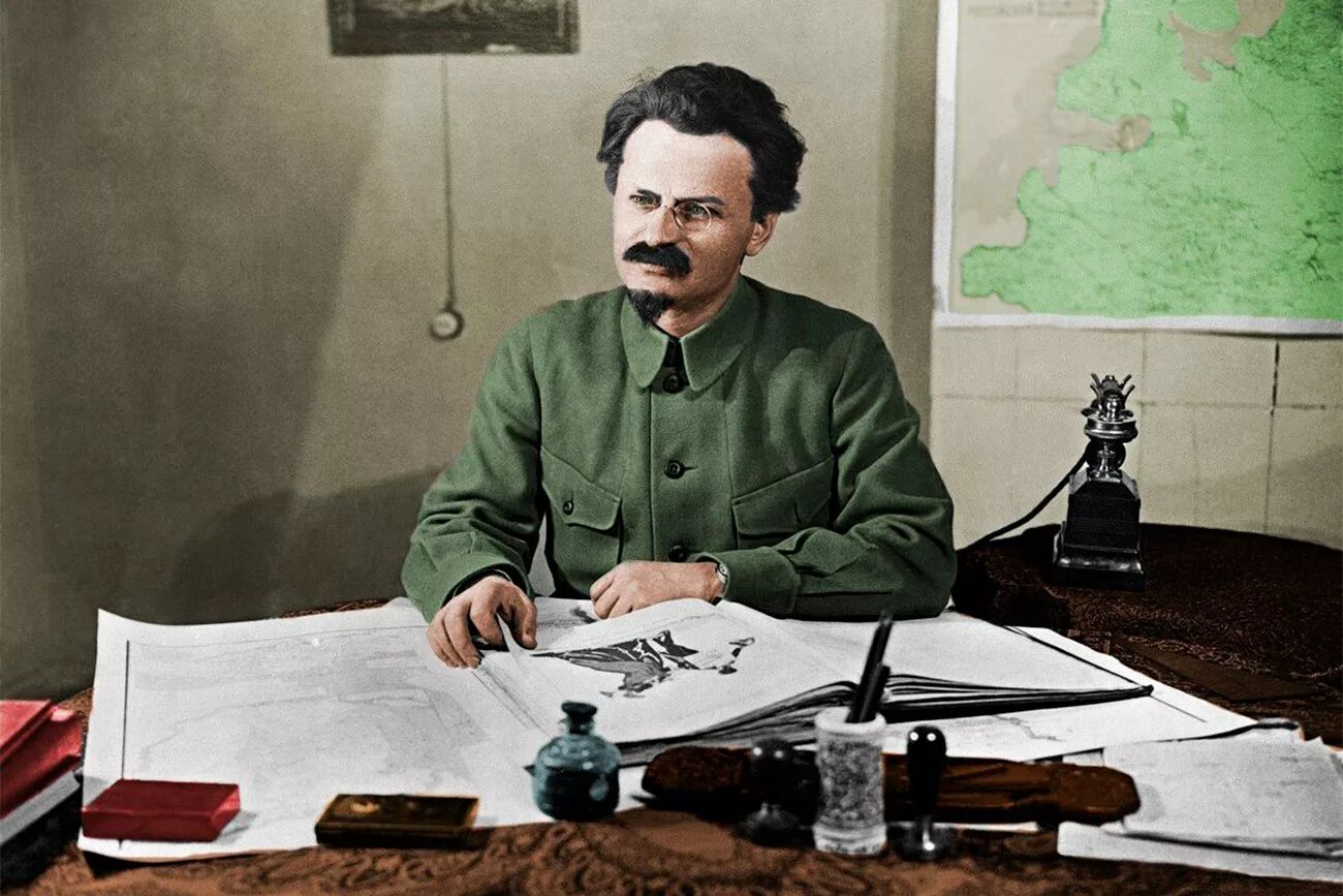 Лев революции. Троцкий Лев Давидович. Коминтерн Троцкий. Береславка Троцкий.