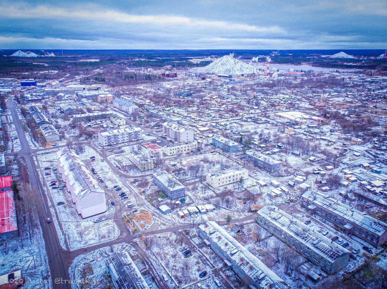 Население городов республики коми. Коми АССР Ухта. Ухта площадь города км2. Ярега Коми. Республика Коми город Ухта население.