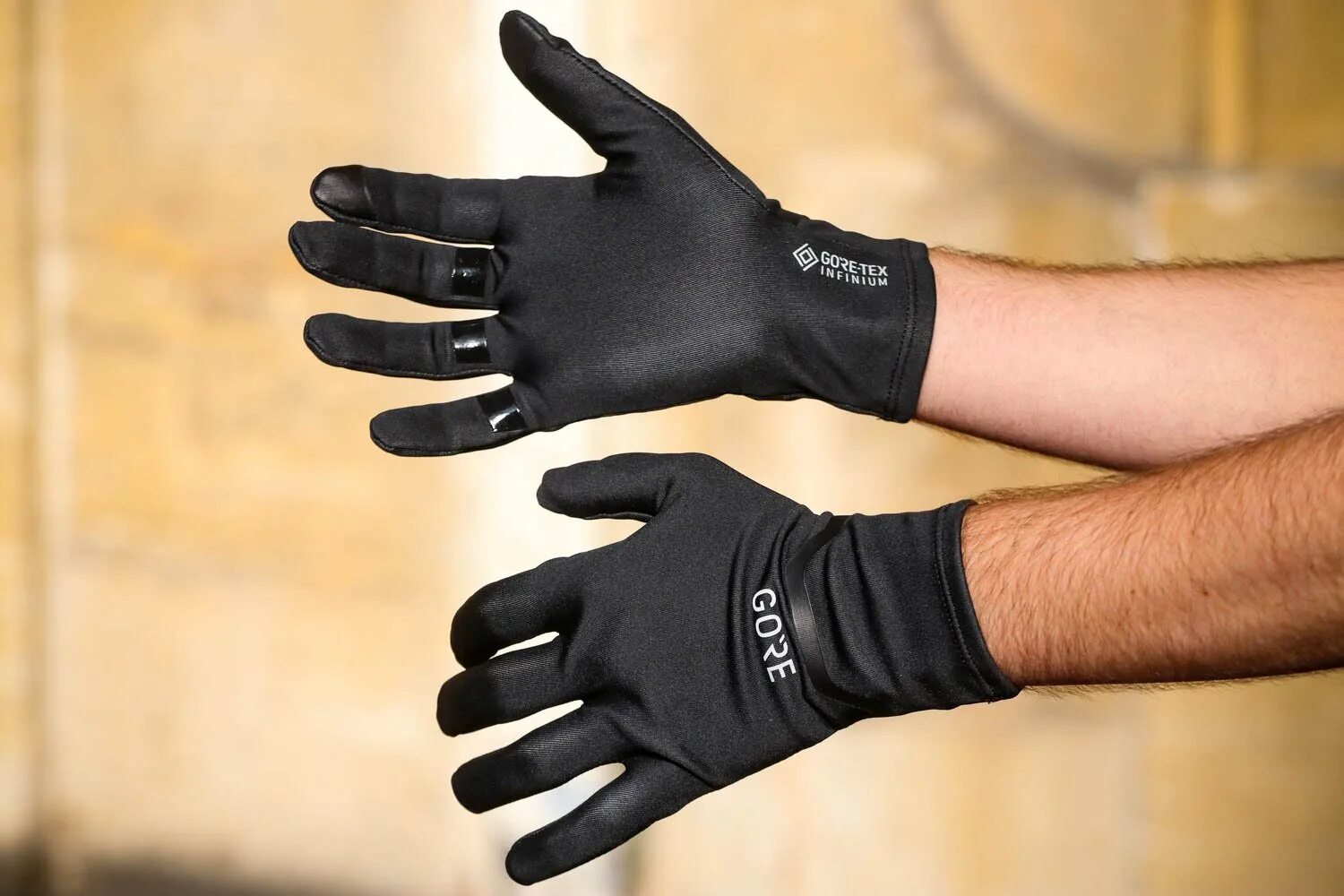 Какие перчатки можно получить. Bask stretch Glove v2. Gore‑Tex Gloves Infinium. Перчатки Windstopper Gore Tex. Перчатки Термофлекс (жаростойкие).