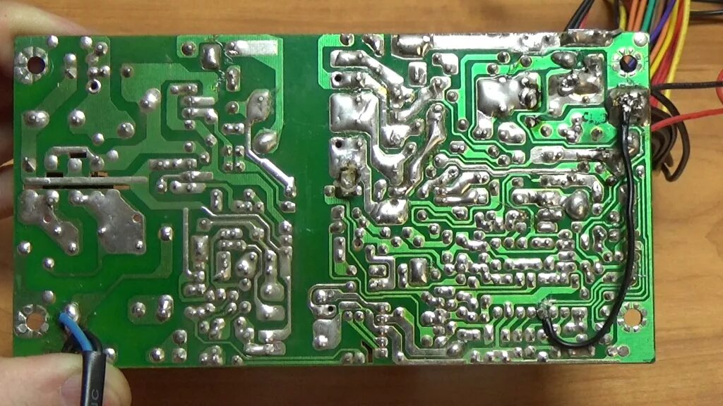 Схемы защиты блоков питания от переполюсовки. Блок питания отключить защиту. Блок питания отключить защиту. Схема блока питания компьютера 250w. Блок питания отключить защиту.