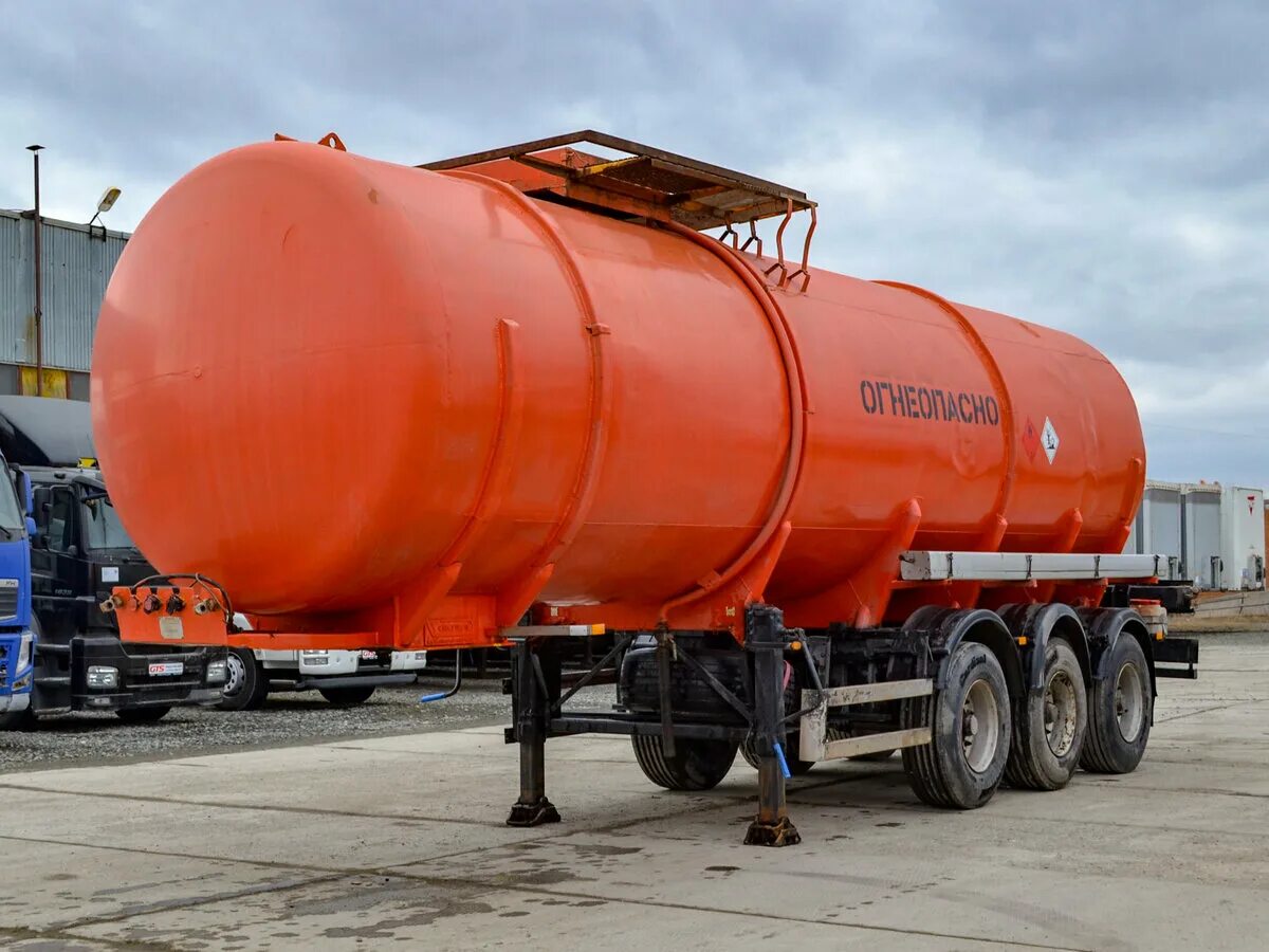 Полуприцеп-цистерна химическая 876687. Сеспель бензовоз. Полуприцеп-цистерна sf3b32. Бцм 180 цистерна сверху. Полуприцеп цистерна, 96487 с.