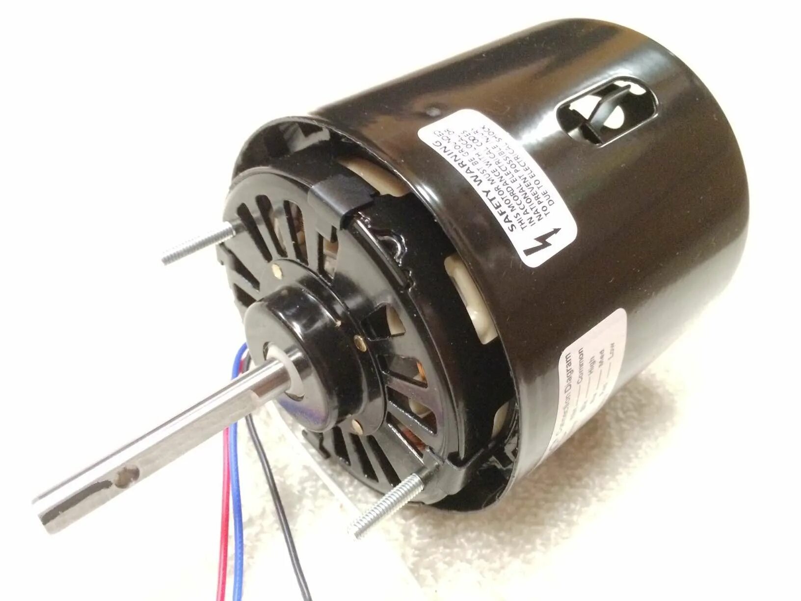 Мотор отопителя o404. Мотор отопителя 6402049е. Мотор отопителя салона/Blower Motor. Эл.двигатель печки 01. Электромотор отопителя