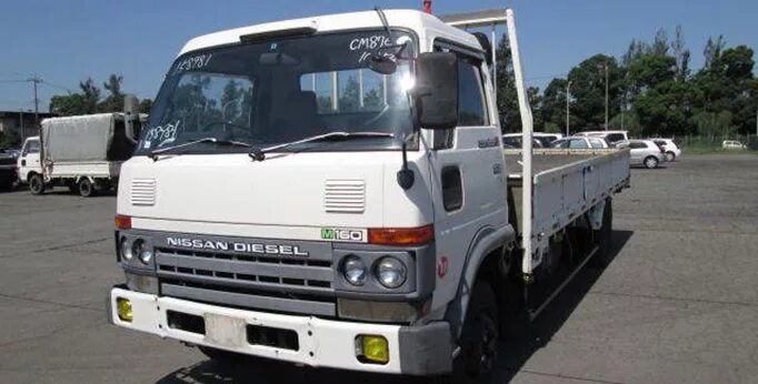 Кабина ниссан дизель cm87. Nissan diesel condor размеры. Стекла ниссан кондор. Ниссан кондор 1995. Стекла ниссан кондор.