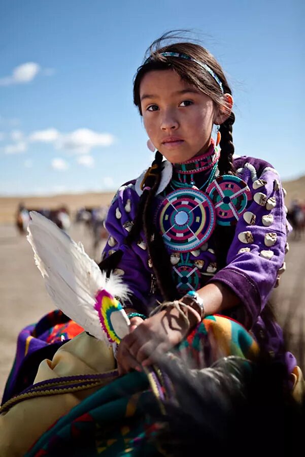 современные американские индейцы. индейцы северной америки сейчас в резервациях. индейцы северной америки резервации. индейцы племени навахо. индейцы северной америки сейчас в резервациях.