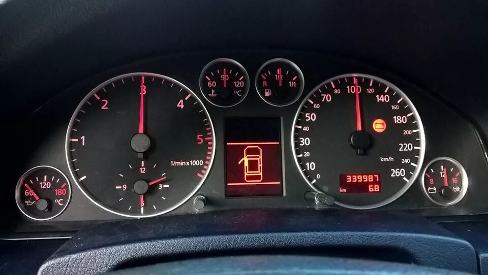 Греется а6 с5