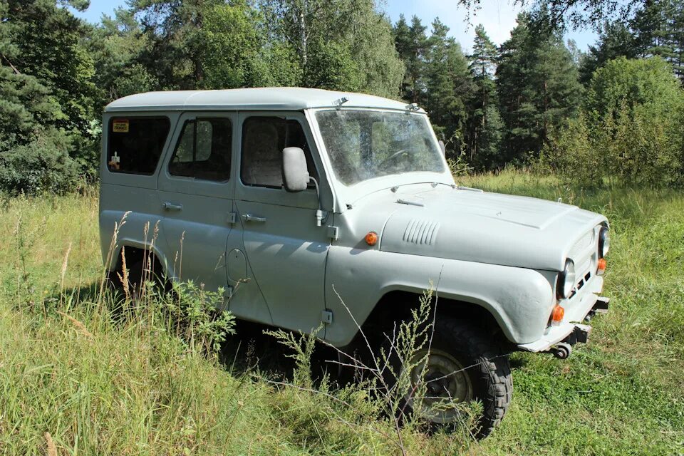 Уазик легковой. Уаз-31512 легковой автомобиль. Уаз 31512-01. Уаз 469 3151. Уаз 33512.