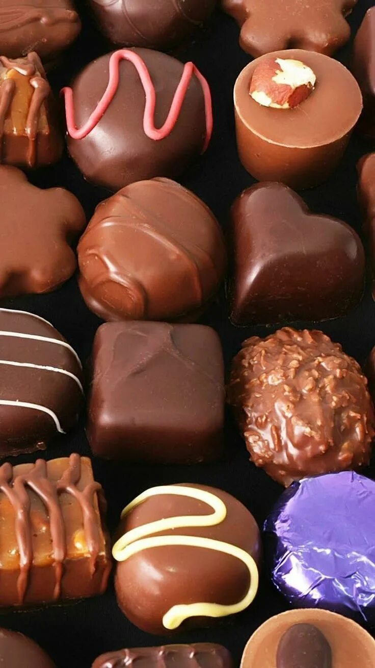 Шоколадные конфеты. Вкусные шоколадные конфеты. Сладости шоколадки. Аппетитные шоколадные конфеты. 10 конфет в день
