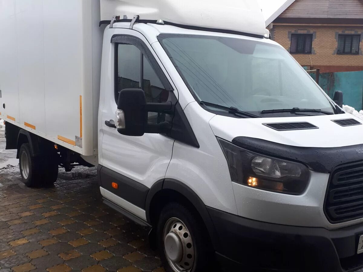 Ford transit white. Transit 2017 poster. Ford transit 2017 фургон. Форд транзит 2017 автомат. Форд транзит 2017 грузовой фургон.