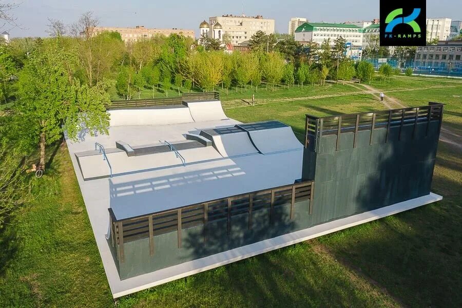 Скейт парки ростова. Скейт парк в ростове на дону дгту. Скейтпарк в ростове-на-дону дгту. Скейт парк дгту ростов. Скейт парк дгту ростов.