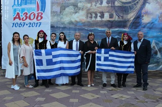 Тео теодоридис молодой. Греки рост. Греческая диаспора. Русские греки. Греки рост.