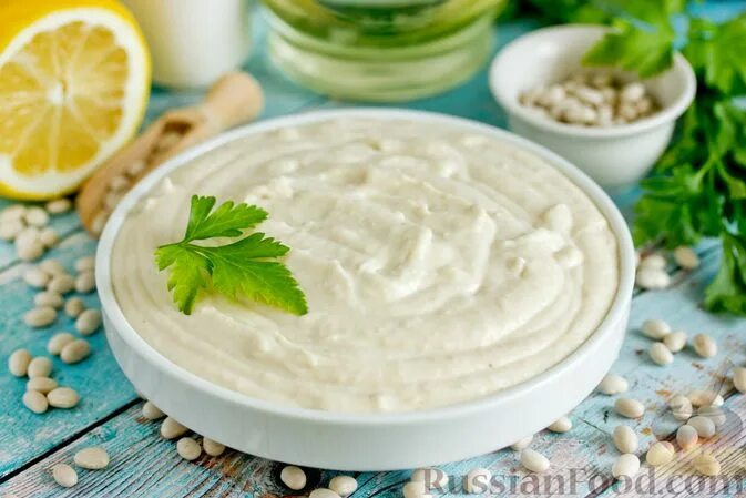 Постный майонез. Соус из фасоли. Майонез из фасоли. Постный майонез. Майонез на основе белой фасоли.