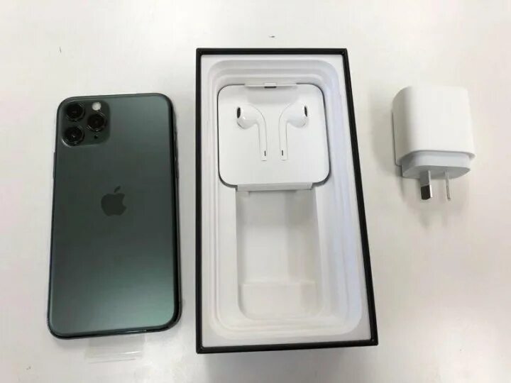 Iphone 14 pro max комплектация. Комплект iphone 13 pro max. Айфон 11 комплектация в коробке. Iphone 11 pro max комплектация. Iphone 11 pro max green.
