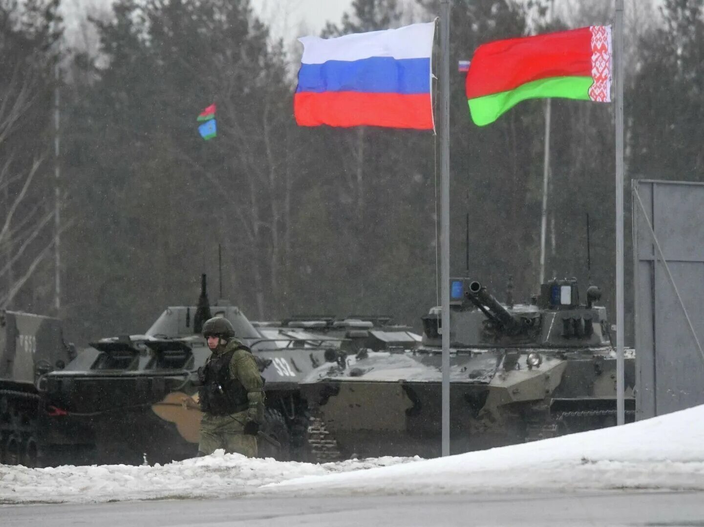Войска нато на границе с беларусью 2022. Войска на границе. Фото военного репортажа. Учения союзная решимость 2022 техника. Концентрация войск на границе с белоруссией.