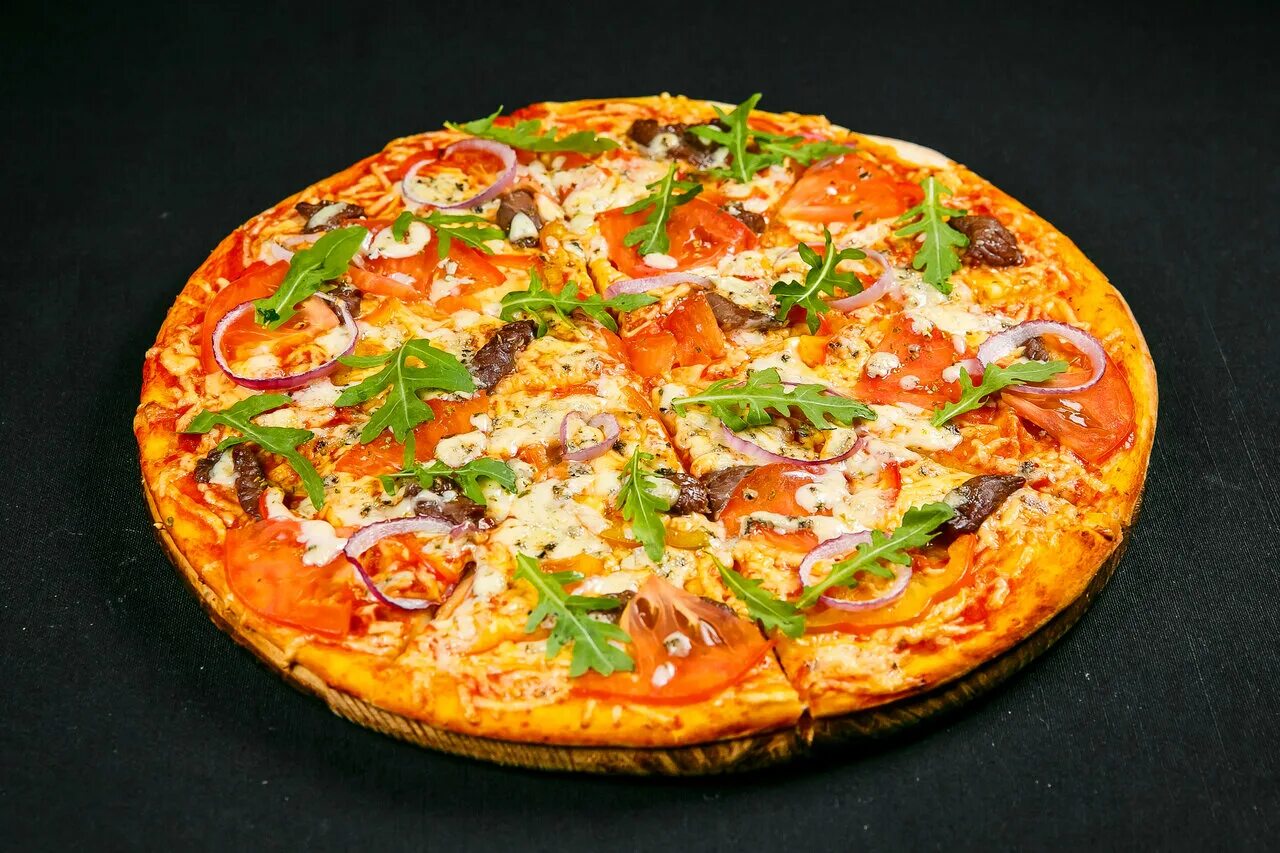 пицца из доширака. пицца лапша. колабски боварские. пицца лапша. салат с рисовой лапшой.