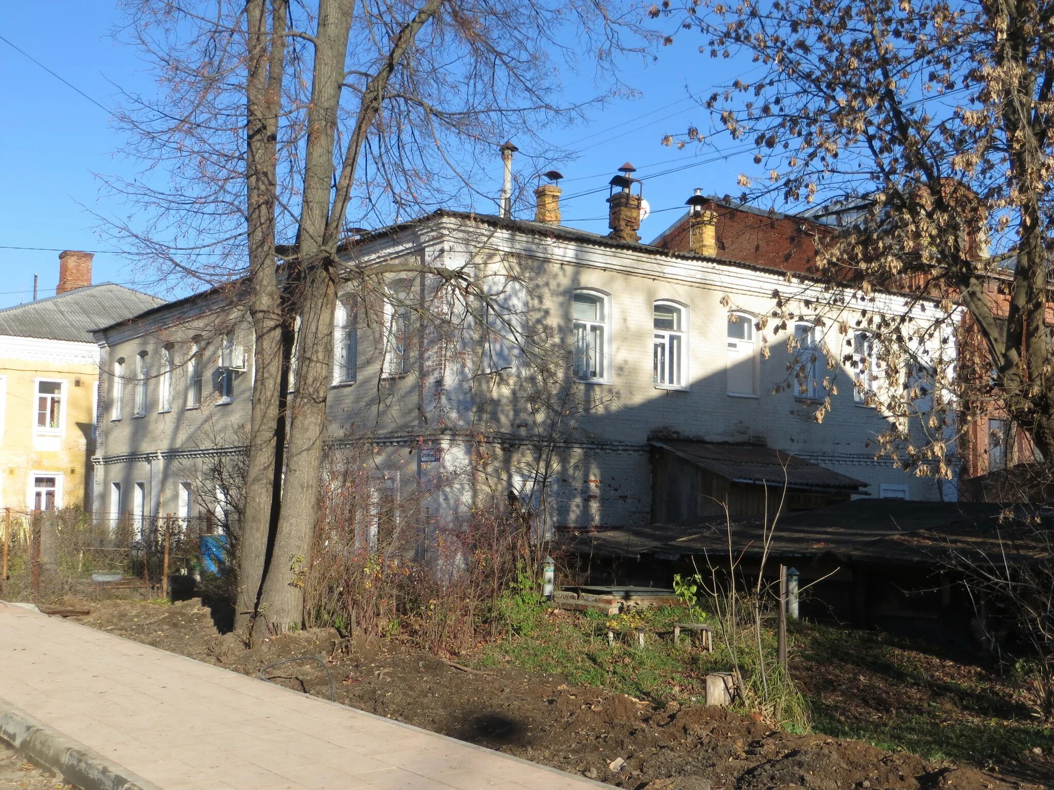 Старинные здания ивантеевка. Старая ивантеевка. Ивантеевка старый город. 2 школа ивантеевка старое здание. Старая ивантеевка.