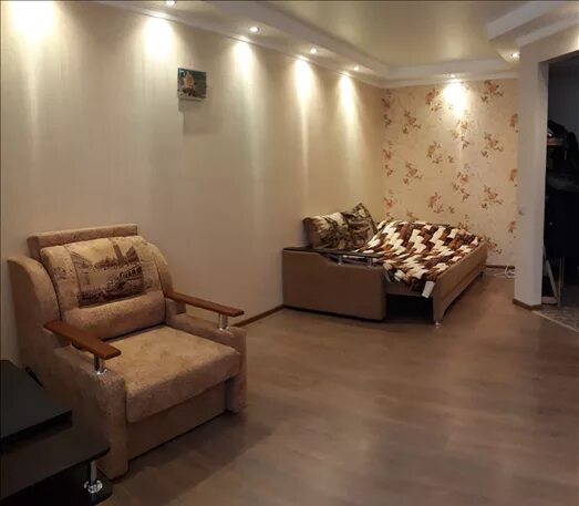 Братский пушкинская. Студии вторичка ростов на дону. Двухкомнатные квартиры ростов. Жк платовский квартиры студия. Левенцовка квартиры.