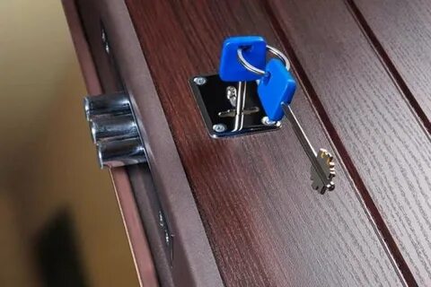 Устанавливаем новый замок