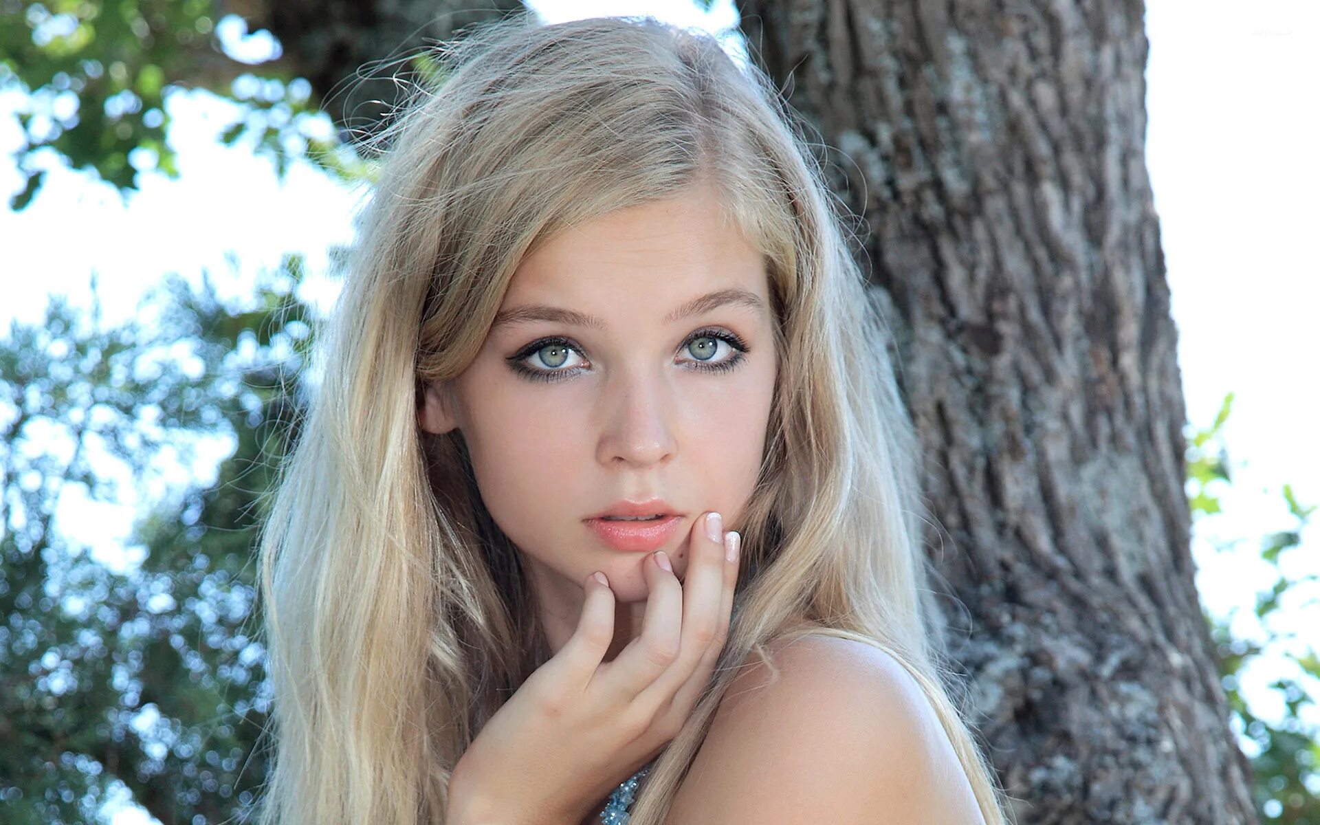 Pretty b