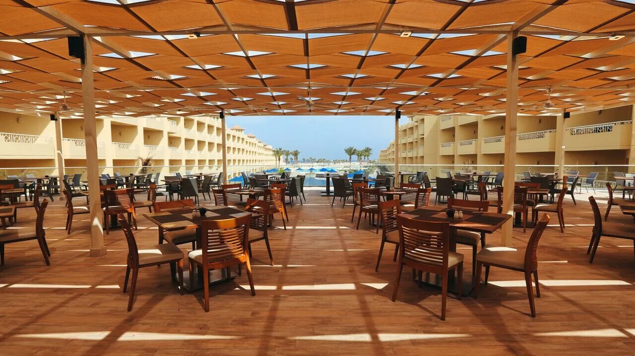 Beach club albatros amwaj. Египет Albatros Abu Soma. Albatros Beach Club Abu Soma 5. Albatros Beach Club 5*. Albatros Beach Club Abou Soma 4 Хургада.