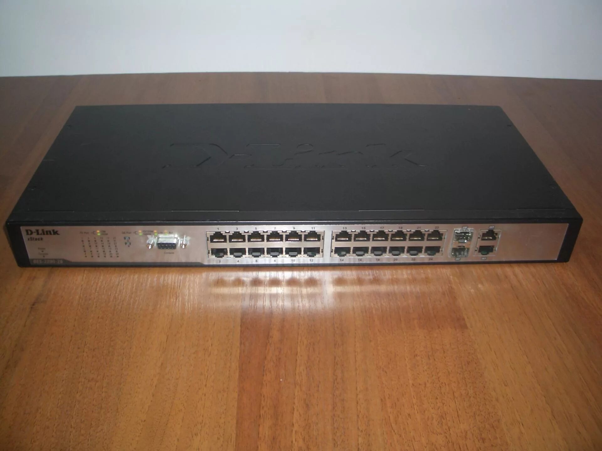 Des 3200. Коммутатор d-link dgs-3200-10. Коммутатор d-link des-3200-10. Коммутатор управляемый d-link-dgs-3120-24sc/b. D-link des-3200-28/c1a.