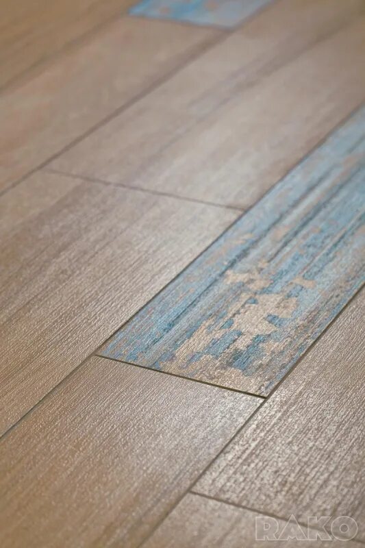 Затирка для керамогранита под дерево. Керама марацци под дерево. Керамогранит под дерево керама марацци. Плитка под дерево. Плитка пол дерево с затиркой.