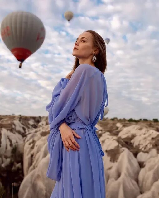 Has Garik Kharlamov already chosen one? The battle of the buttocks of Christina 