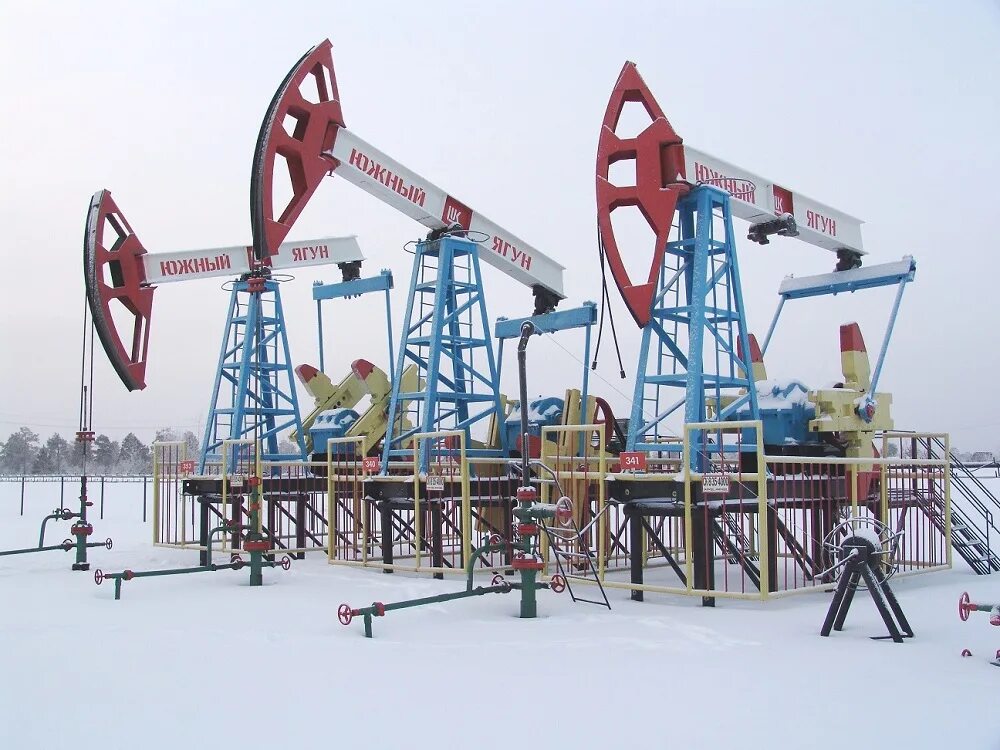 Запасы и добыча нефти в казахстане. 2022 год рн-юганскнефтегаз добыча нефти. Газпром нефть месторождения. Тортасинское месторождение. 12 млрд тонна нефти.