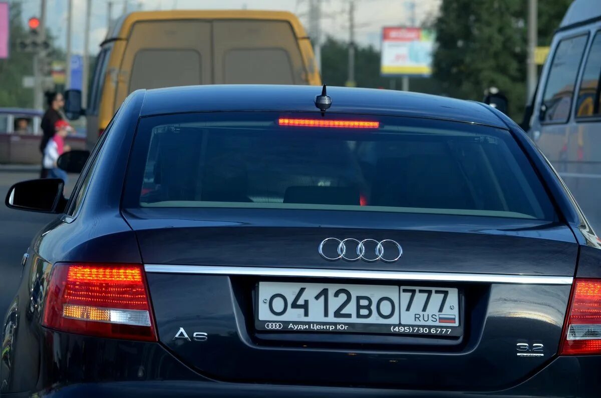 Номера н222мм. В707ор77 роллс ройс. Автономера амр 97. Автономера амр 97. Автомобильный регион москвы.