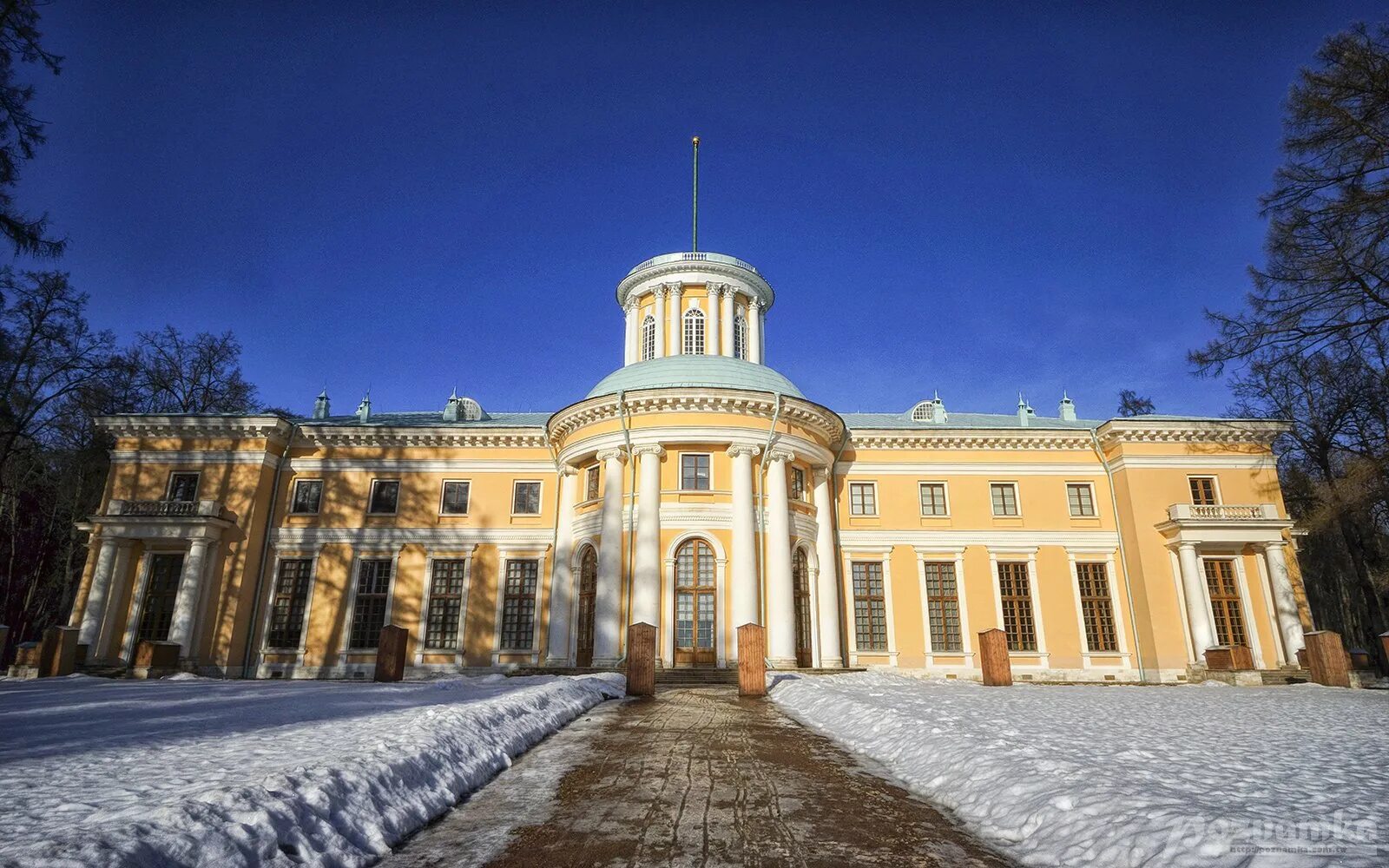 Музей усадьба архангельское красногорск. Архангельское усадьба юсуповых. Архангельское музей усадьба. Музей-усадьба «архангельское» в подмосковье. Усадьба архангельское москва.