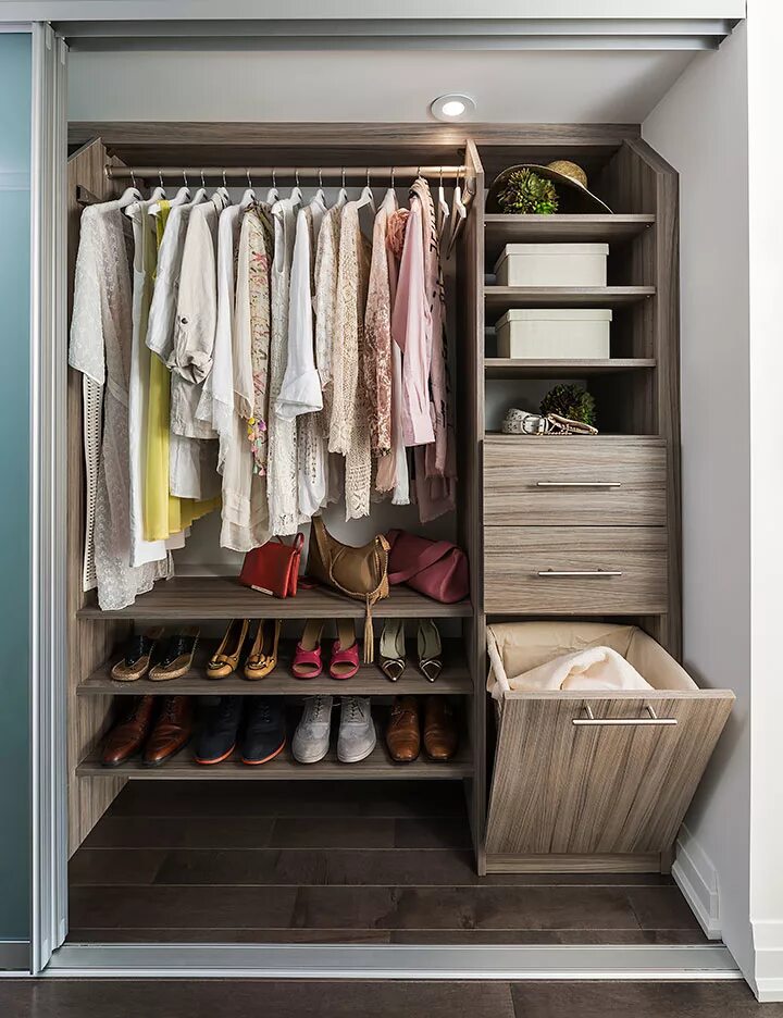 Шкафы какое удобно. Система хранения для гардеробной. Ящики в гардеробной. Удобный шкаф для одежды. Функциональный шкаф.