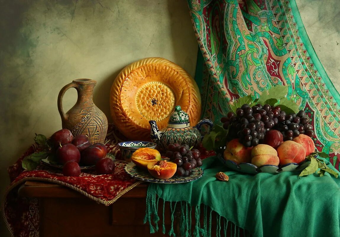 Маракуйя сухофрукт. Тропические фрукты маракуйя личи папайя. Курт сухофрукт. Манго маракуйя питахайя. Туркмен натюрморт.