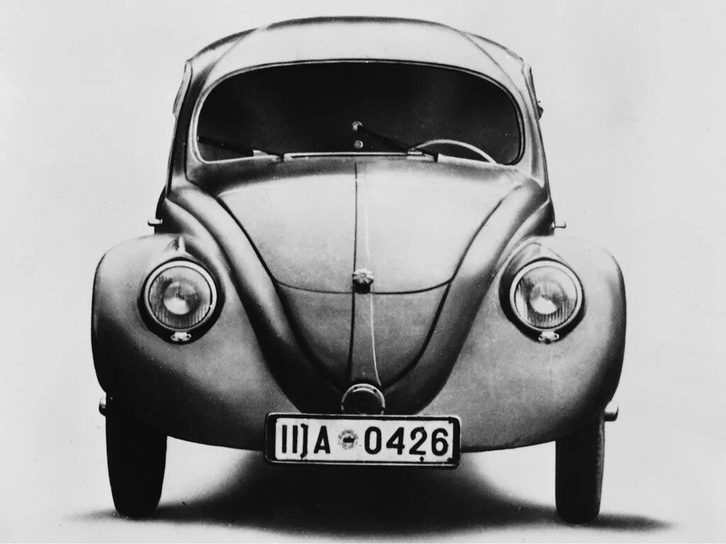 Первые автомобили volkswagen. Фольксваген Битл 1937. «Жук vw30. Фольксваген Кафер Жук. Фольксваген Жук vw30.
