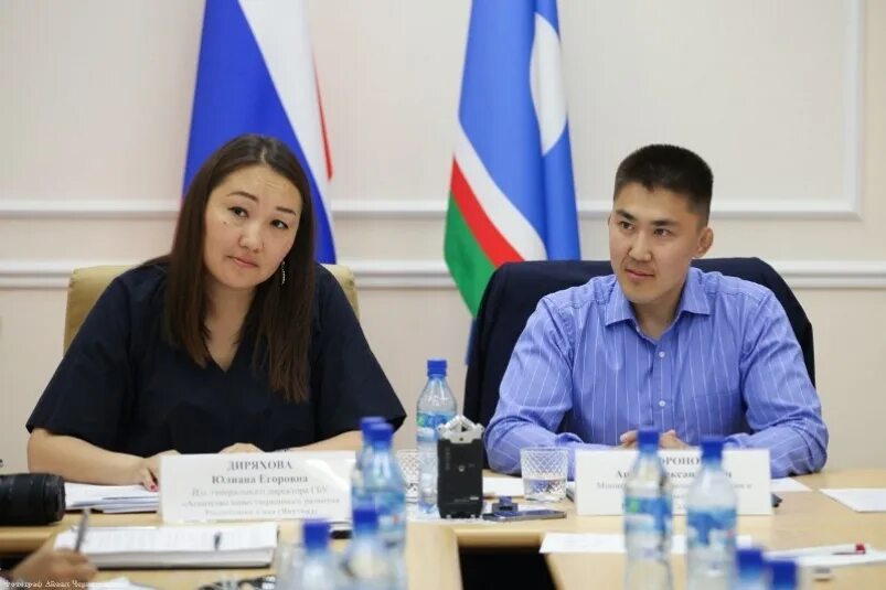 Заседание совета по предпринимательству. Предпринимательство якутии. Перспективы якутии. Малый бизнес якутск. Диряхова юлиана егоровна.