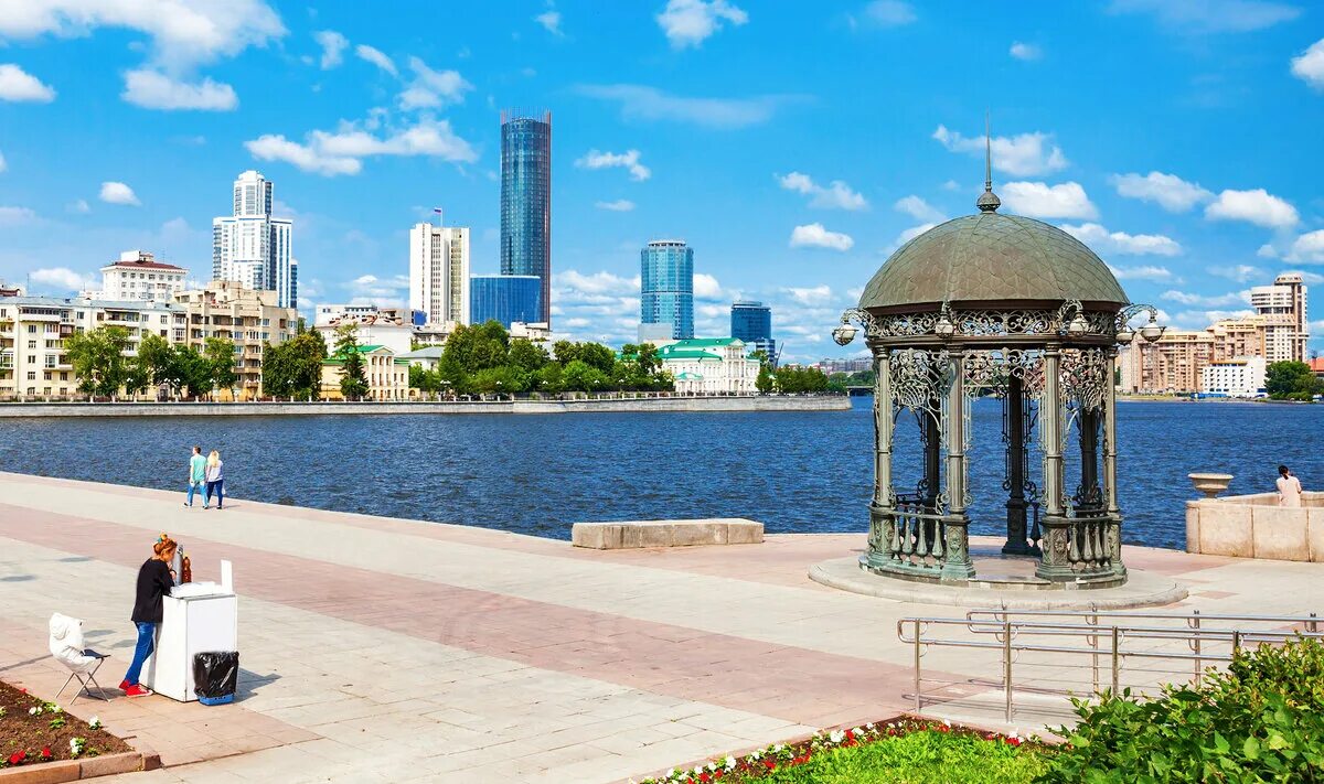 Город екатеринбург. Виды екатеринбурга. Екатеринбург плотинка летом. Екатеринбург ве. Екатеринбург красивые фото.