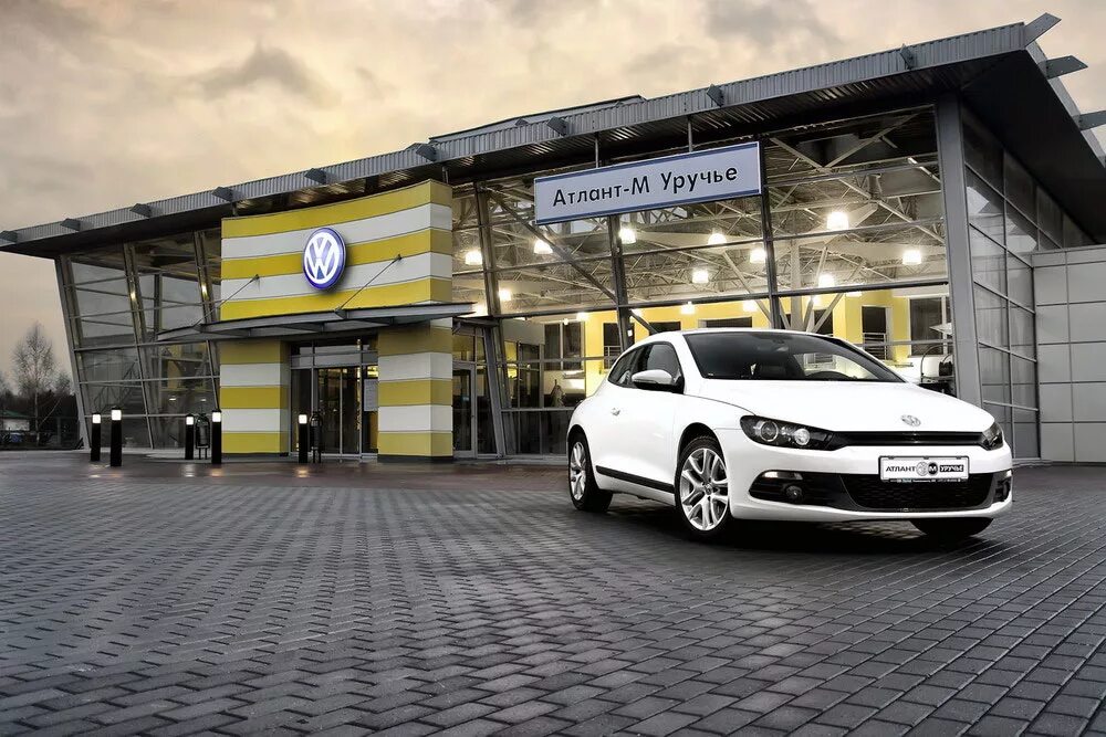 Две машины в минске. Фольксваген Атлант м. Атлант Volkswagen Minsk. Минск проспект независимости 202 Volkswagen Атлант-м Уручье. Автосалон Фольксваген.