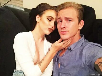 Acacia Brinley Moves in with Boyfriend Jairus Kersey, Slams Fan Who Brings up TH