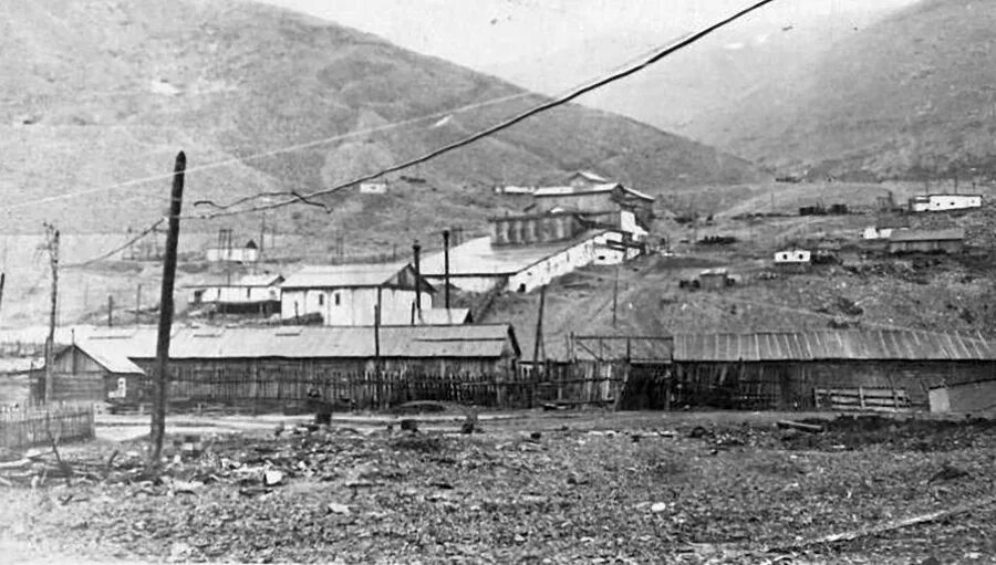 Поселка кулу. Прииск туманный магаданская область. кулу магаданская область. гулаг колыма дальстрой. колыма рудники.