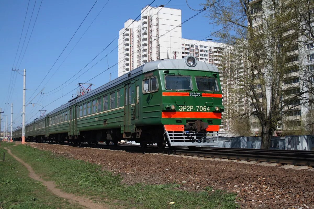 Станция рабочий посёлок 2017 год. Мцд 2 нахабино. Станция курский вокзал мцд 2. Схема электричек усово москва. Москва рабочий поселок электрички.