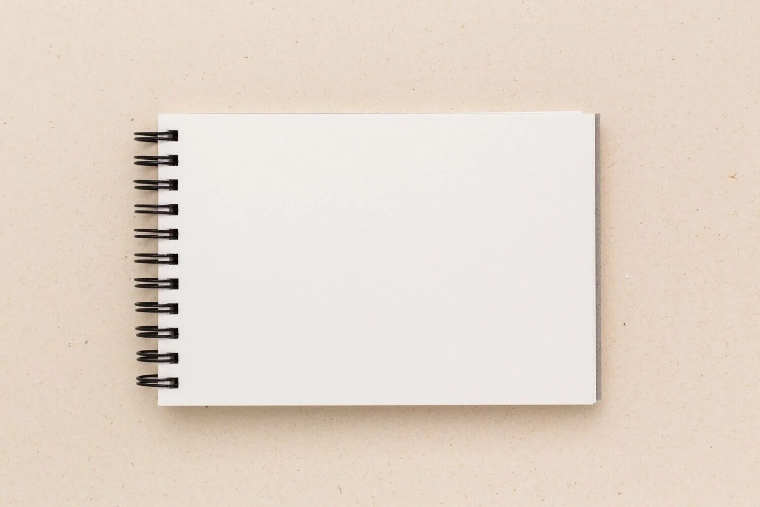 Скетчбук черный а5 брауберг. Блокнот с чистыми листами. Пустой лист блокнота. Скетчбук а4 в твердом переплете. Блокнот с чистыми листами.