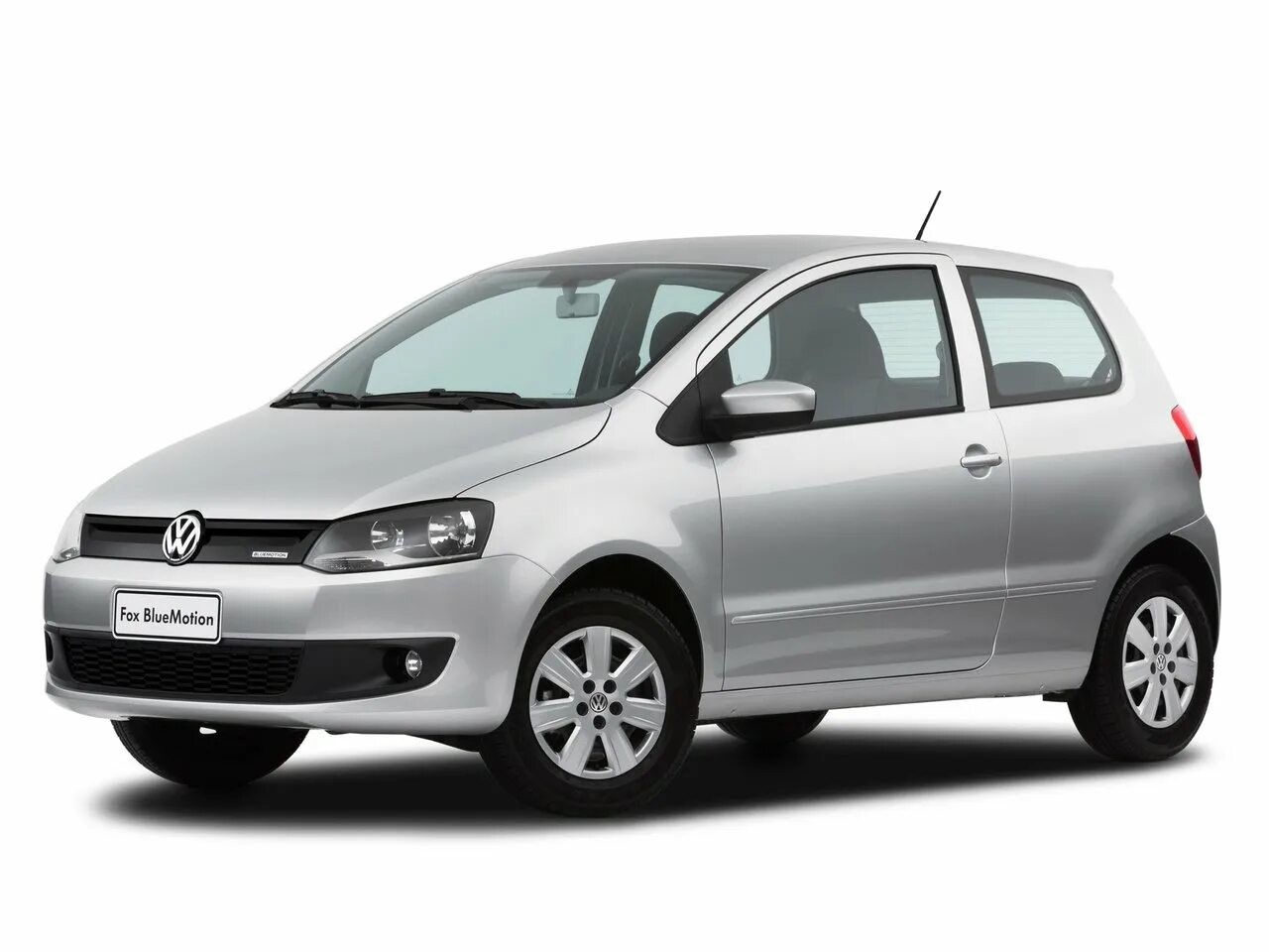 VW Fox 2005-2011. Фольксваген Фокс 2009. Volkswagen Fox BLUEMOTION. Volkswagen Fox i.