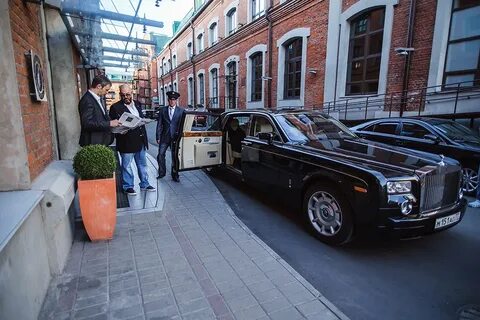 Артисты автомобили
