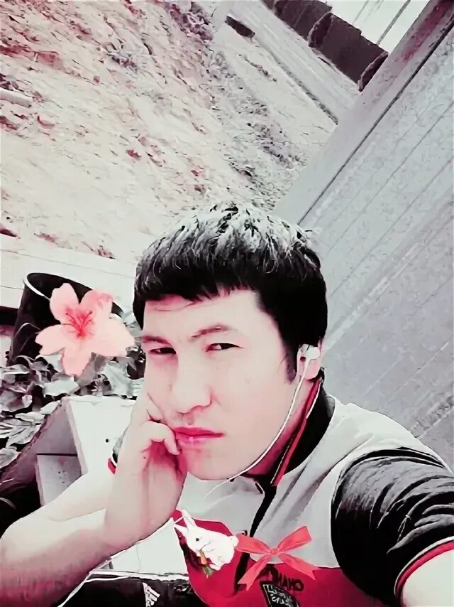 Абубакир. Абубакир мусабек. абубакир кабулов фото. где жвёт абубакир холматов.