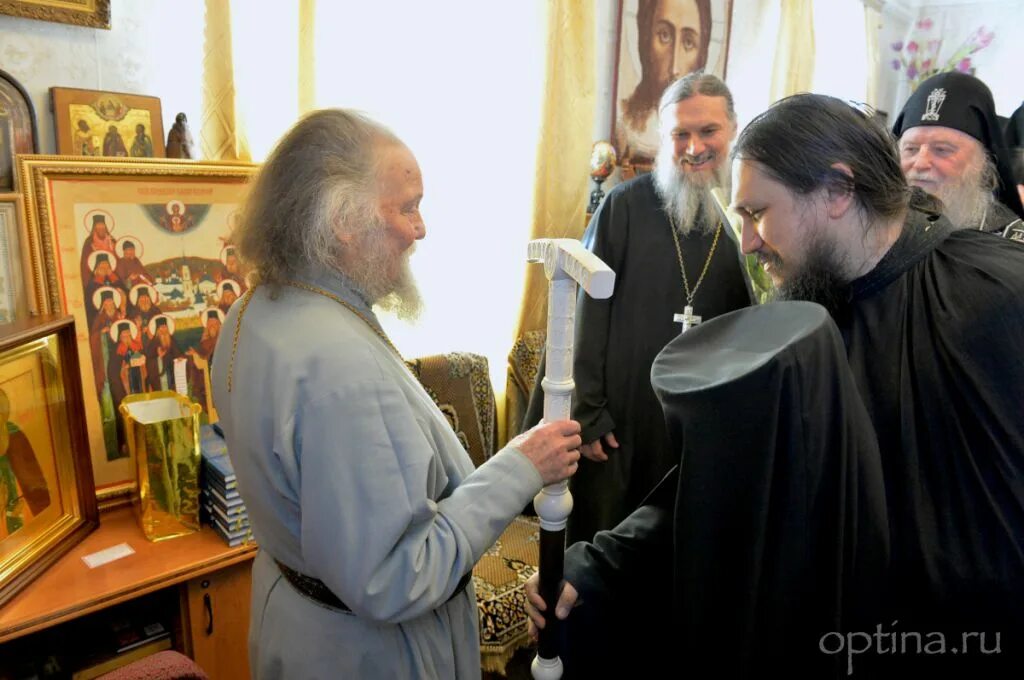 Оптина наместник. Отец антоний оптина пустынь.
