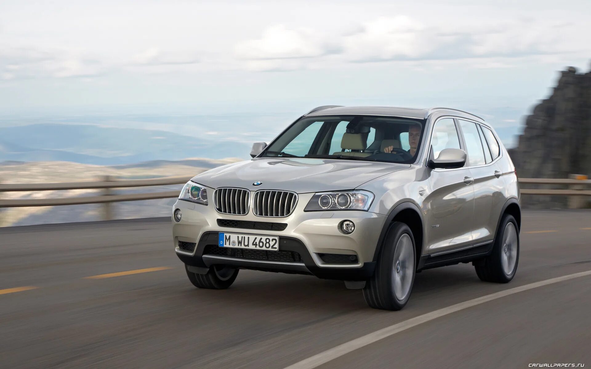 Бмв х3 драйв. BMW x3 2010-2014. BMW x3 f25. БМВ х3 f25. BMW x3 2010.