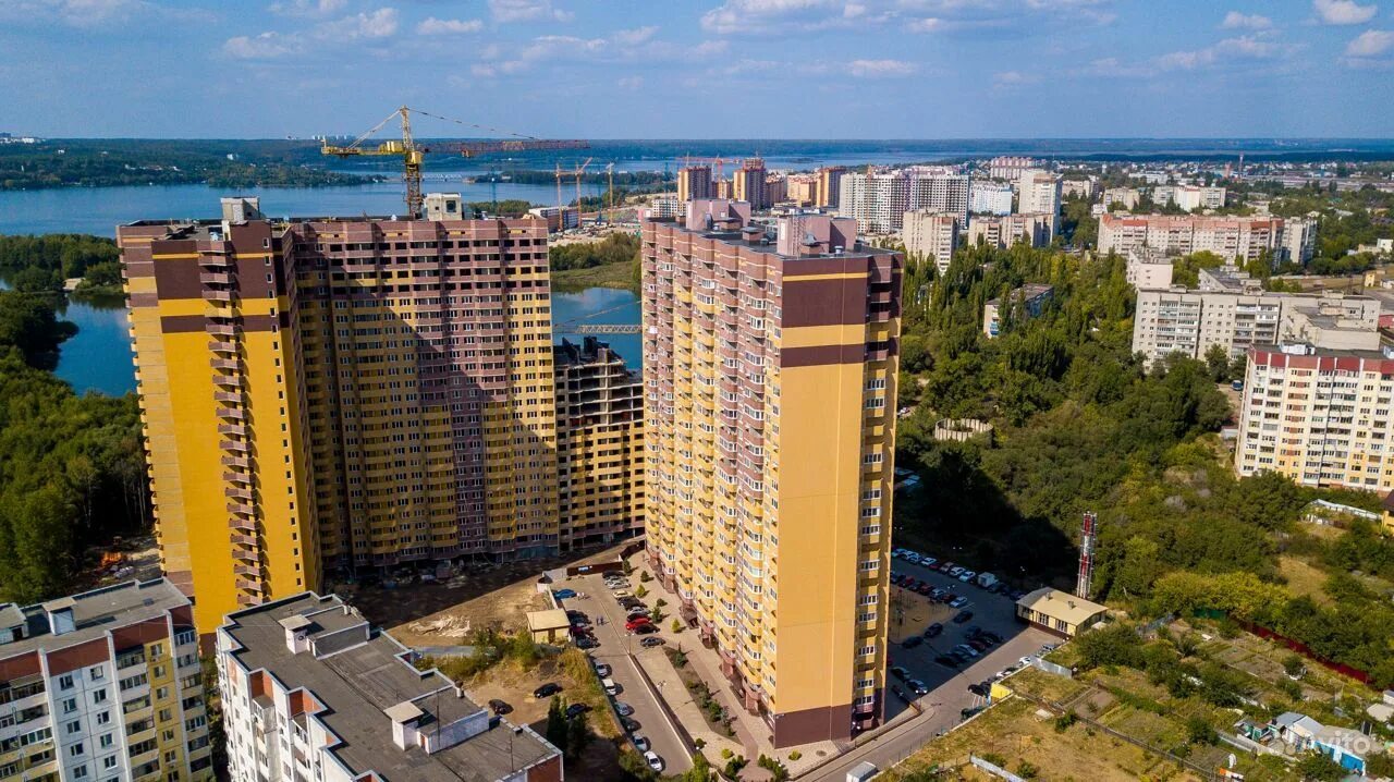 Воронеж ул суворова 122б. Ул суворова 122а воронеж. Квартиры в воронеже от застройщика берег. Берег самара жк. Ул суворова 122а воронеж.