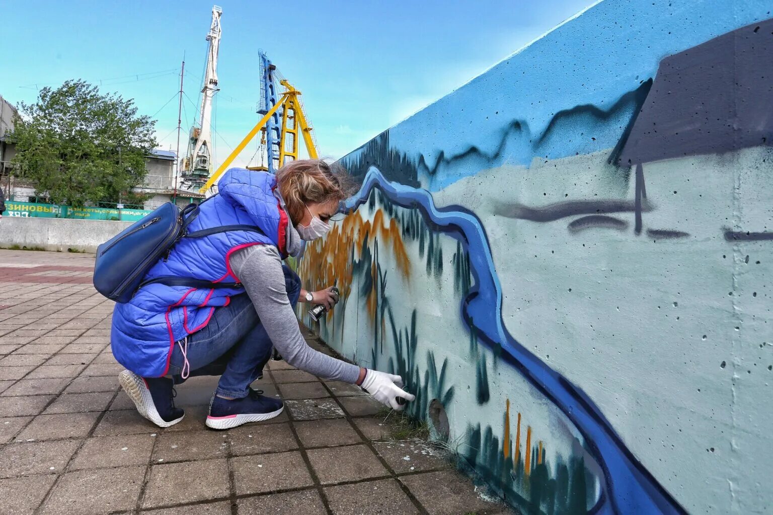 Ксения разуваева в купальнике. Творческое пространство иркутск. Креативные индустрии иркутск. Школа блогера креативная индустрия. Фото центр креатив.