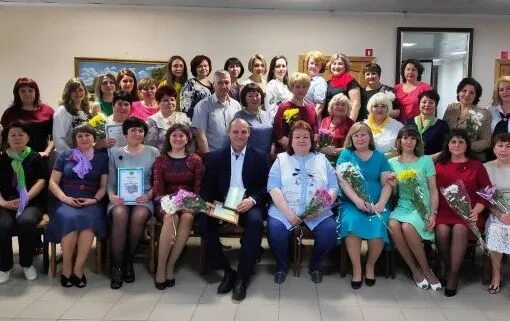 ханты-мансийский центр социальной помощи семье и детям логотип. комплексный центр социального обслуживания населения сургут. логотип социальной защиты хмао. управление социальной защиты населения по г. сургут социальная защита населения.